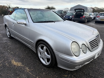 2000 - 230K Elegance 2dr Tip Auto