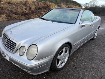 Used Mercedes-Benz CLK 2000 for sale - 76830343: Photo