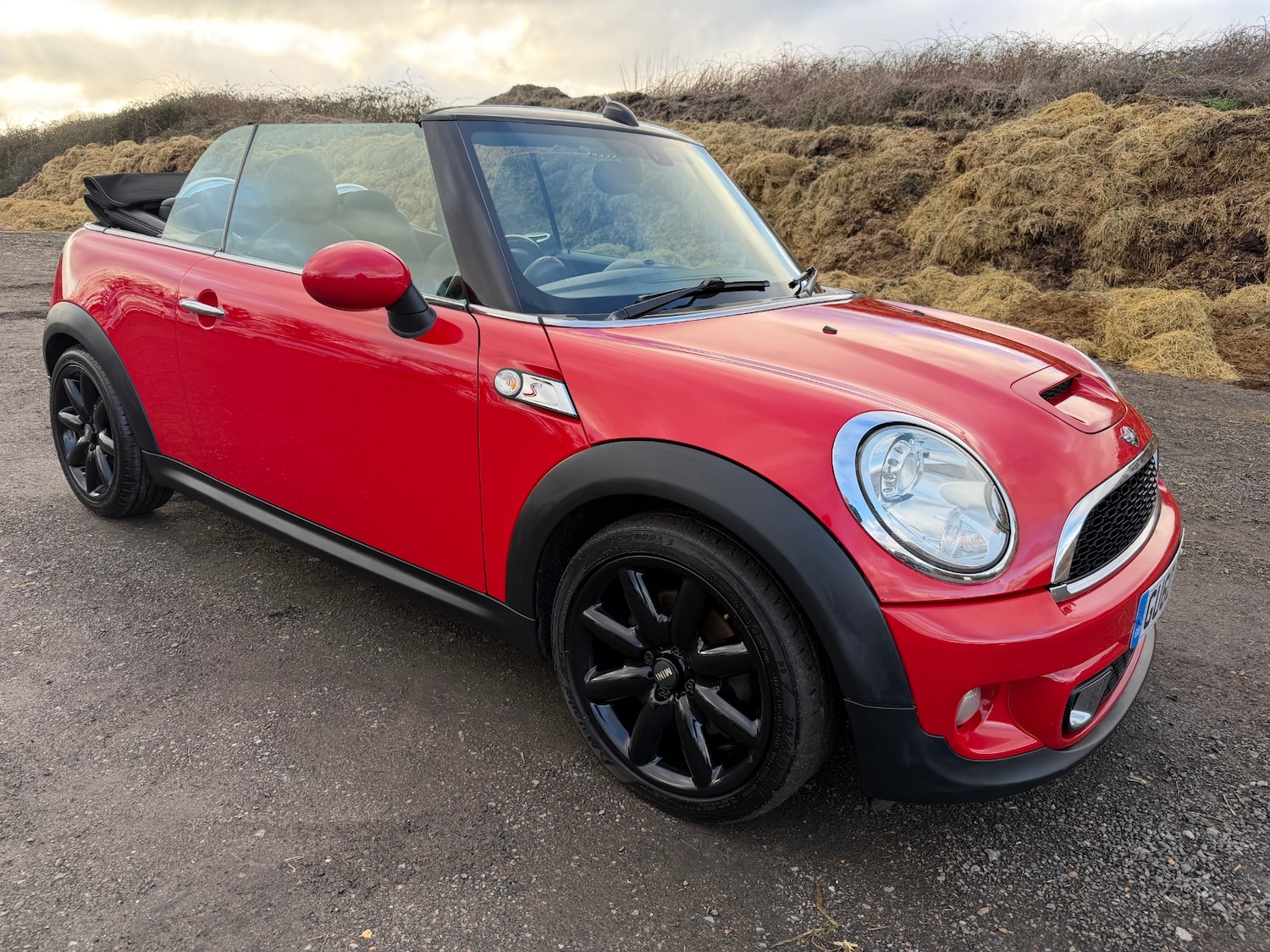 Used MINI Convertible 2010 for sale - 77365603: Photo 1