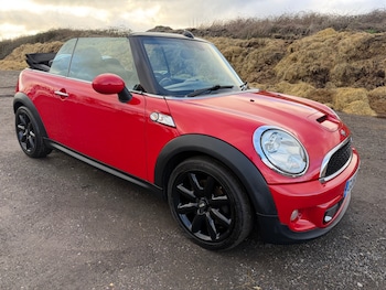 Used MINI Convertible 2010 for sale - 77365603: Photo