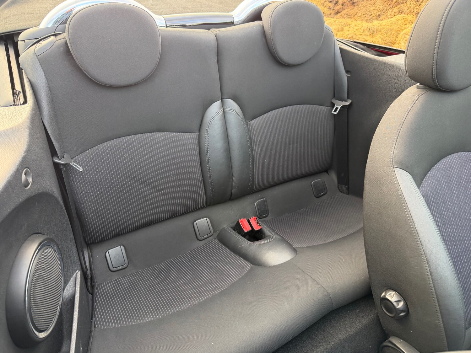 Used MINI Convertible 2010 for sale - 77365603: Photo 21