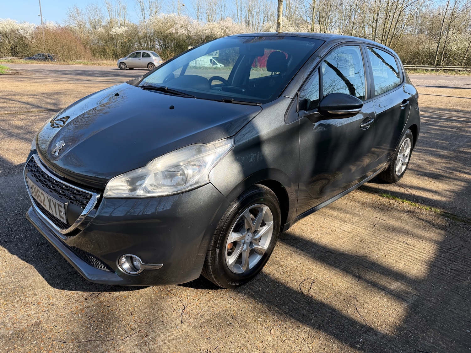 Used Peugeot 208 2013 for sale - 77744367: Photo 4