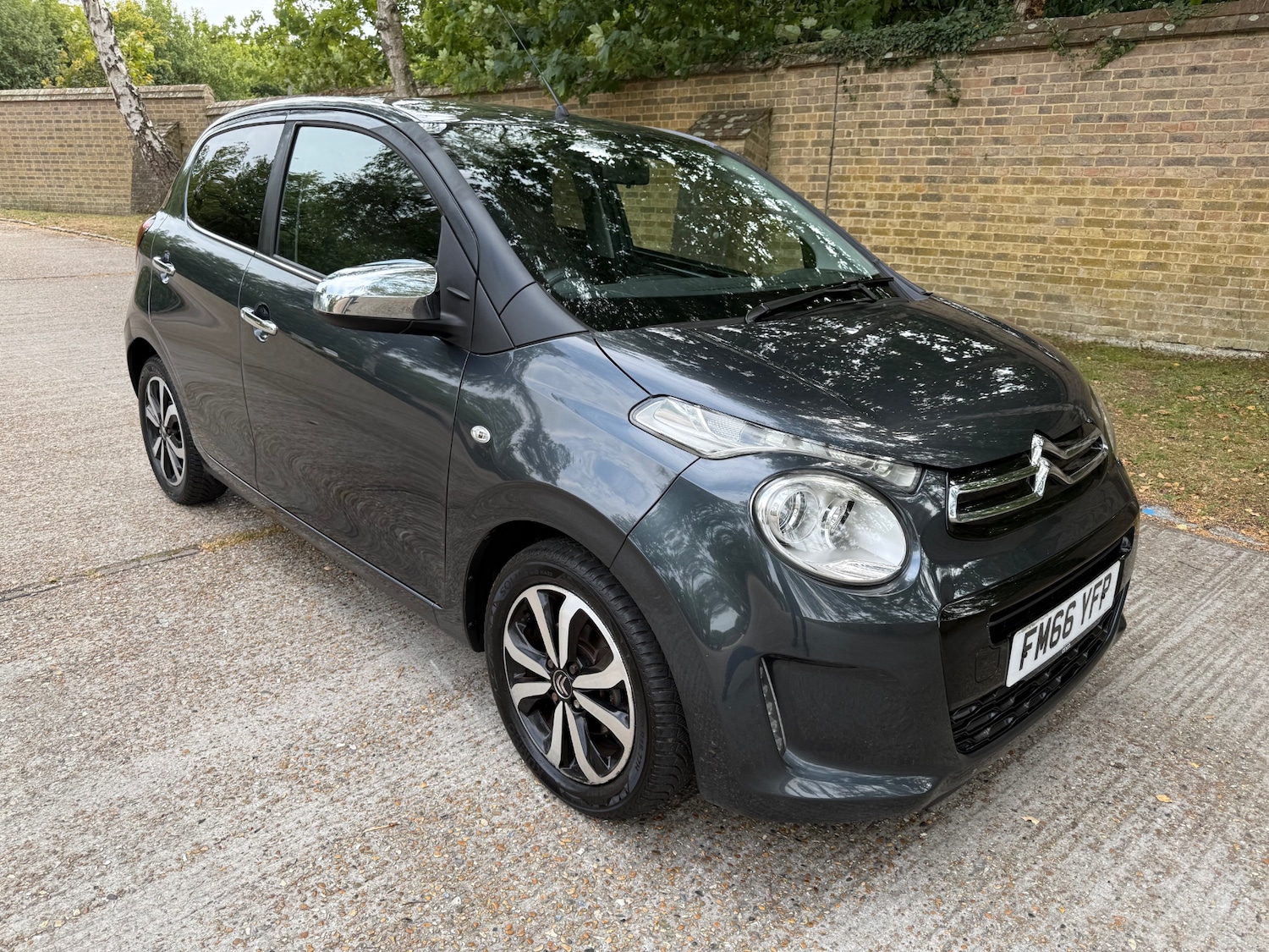 Vehicle 1