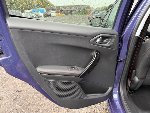 Used Peugeot 208 2017 for sale - 76319941: Photo 20