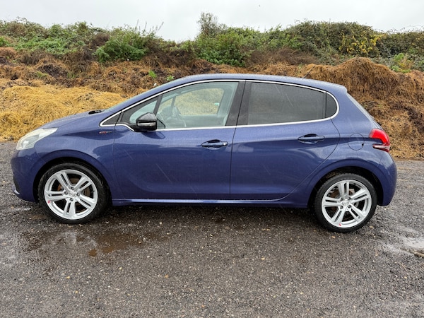 Used Peugeot 208 2017 for sale - 76319941: Photo 6