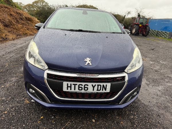 Used Peugeot 208 2017 for sale - 76319941: Photo 8