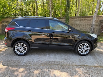 Used Ford Kuga 2015 for sale - 78354612: Photo