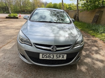 Used Vauxhall Astra 2013 for sale - 78267739: Photo
