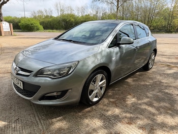 Used Vauxhall Astra 2013 for sale - 78267739: Photo