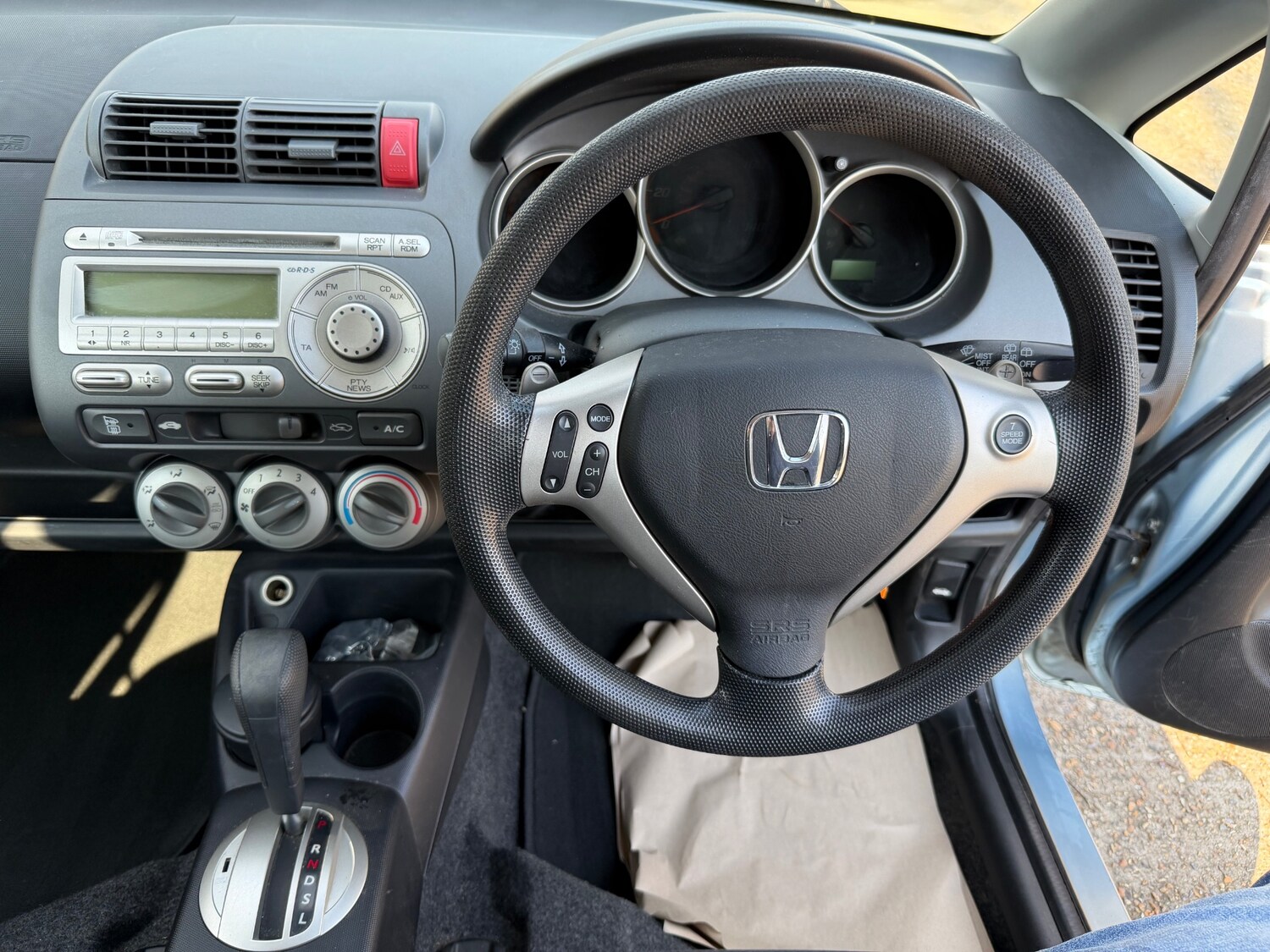 Used Honda Jazz 2006 for sale - 77945511: Photo 12