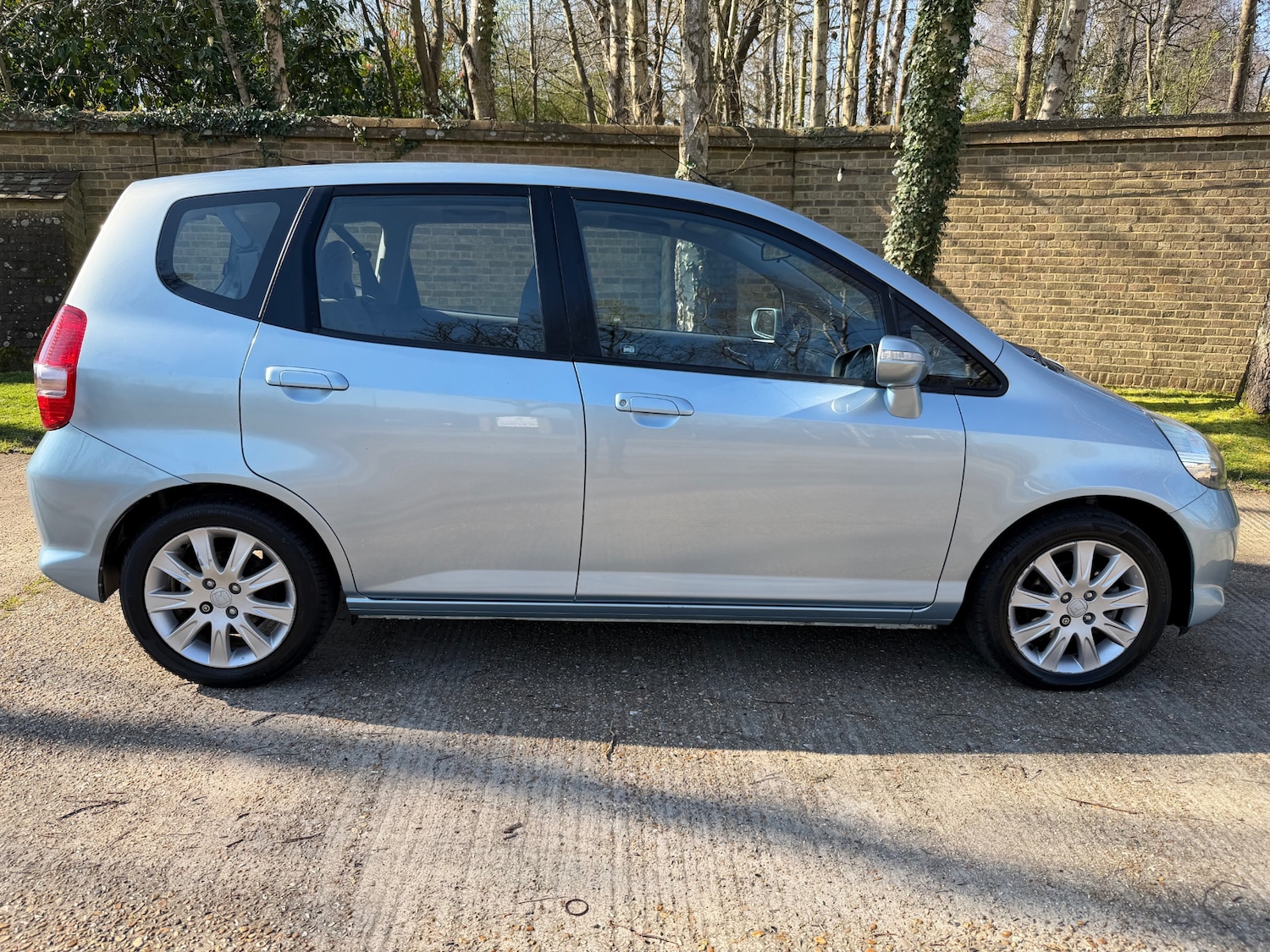 Used Honda Jazz 2006 for sale - 77945511: Photo 2