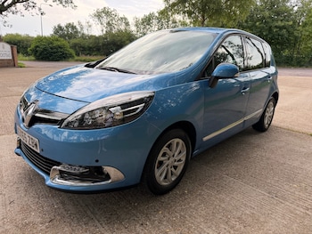 Used Renault Scenic 2015 for sale - 78979499: Photo