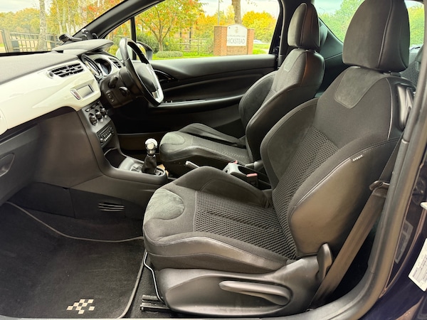 Used Citroen DS3 2015 for sale - 76276078: Photo 17