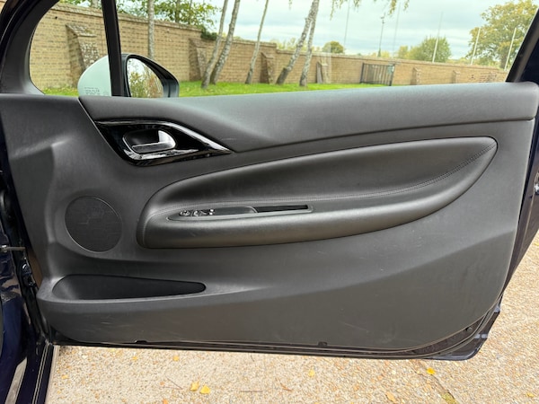 Used Citroen DS3 2015 for sale - 76276078: Photo 9