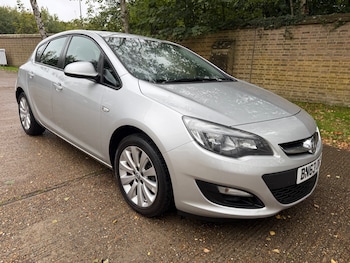 Vauxhall - Astra