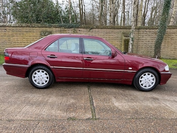 Used Mercedes-Benz C Class 1999 for sale - 77528435: Photo