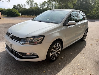 Used Volkswagen Polo 2017 for sale - 79365344: Photo
