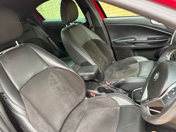 Used Alfa Romeo Giulietta 2014 for sale - 76263117: Photo 12