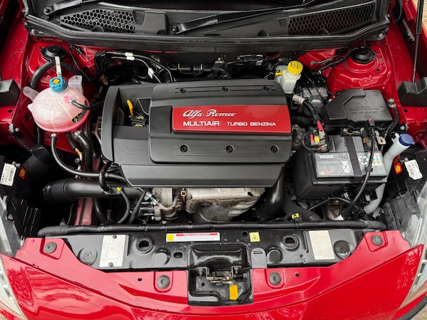Used Alfa Romeo Giulietta 2014 for sale - 76263117: Photo 26