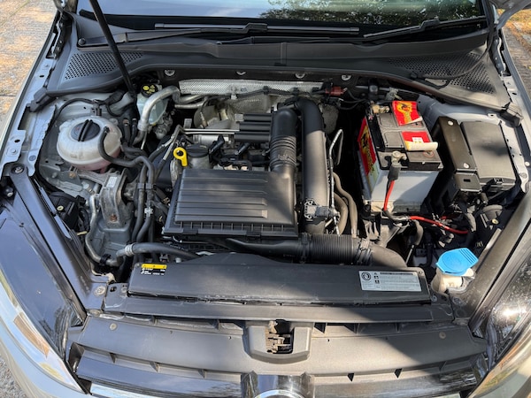 Used Volkswagen Golf 2017 for sale - 75288762: Photo 26