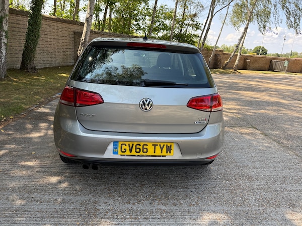 Used Volkswagen Golf 2017 for sale - 75288762: Photo 7