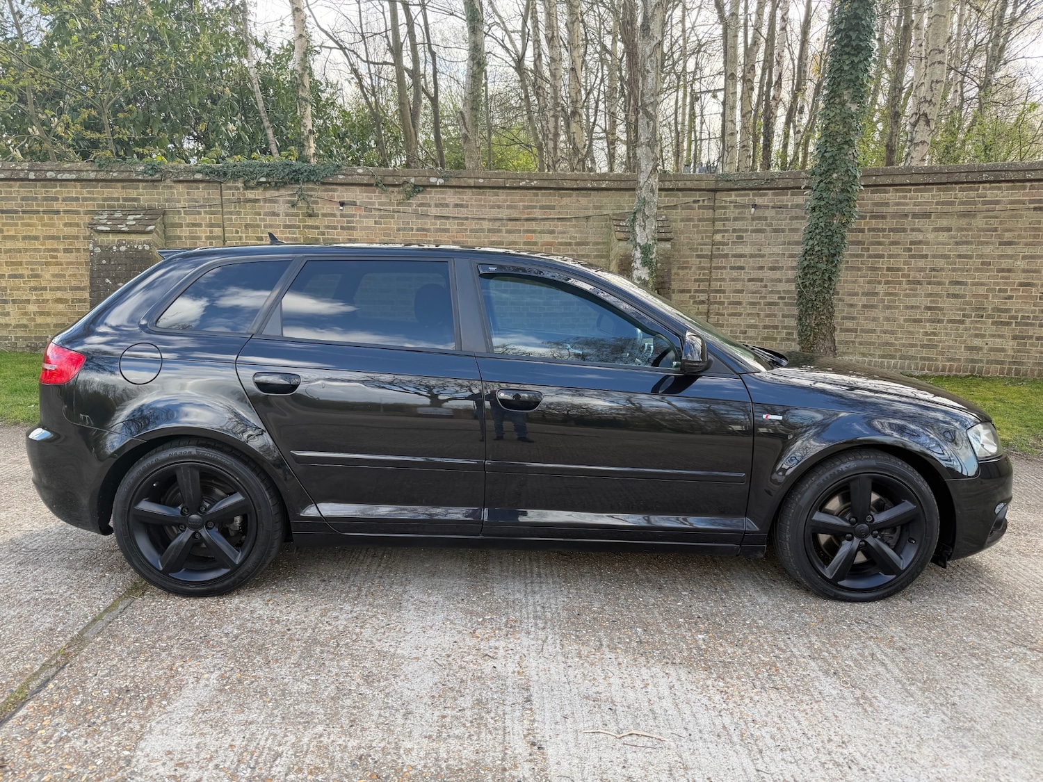 Used Audi A3 2010 for sale - 78067243: Photo 2