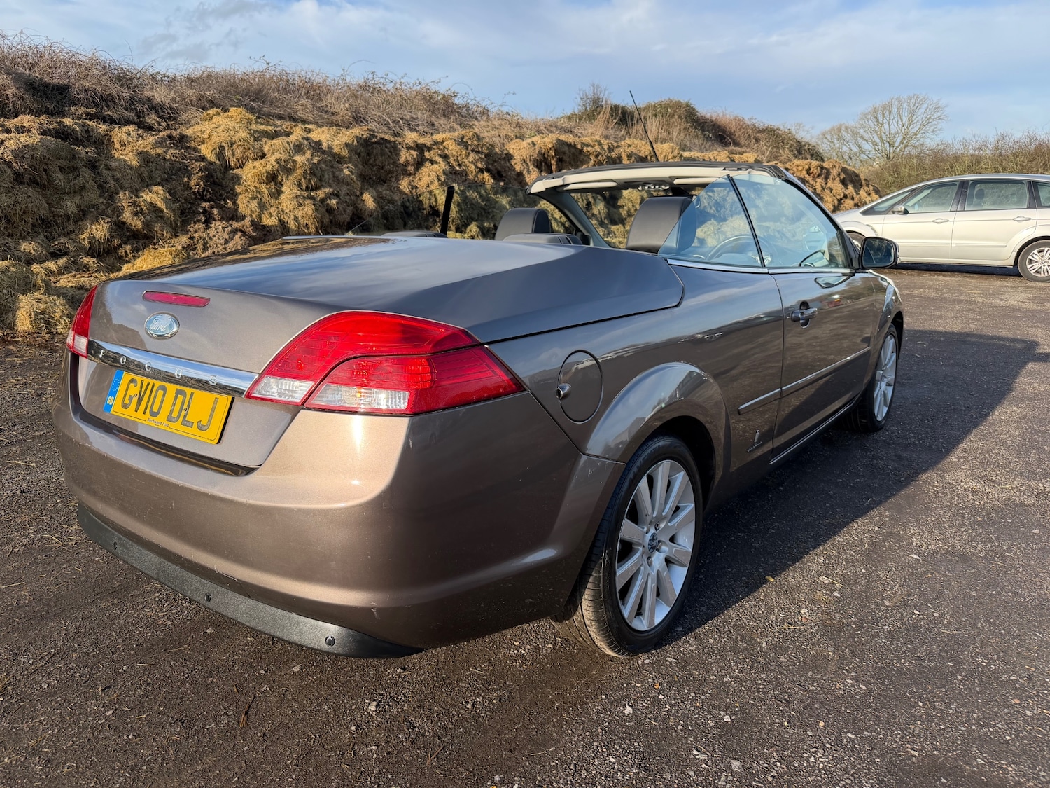 Used Ford Focus CC 2010 for sale - 77311488: Photo 3