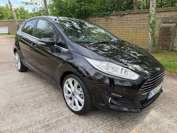 Used Ford Fiesta 2016 for sale - 78523422: Photo