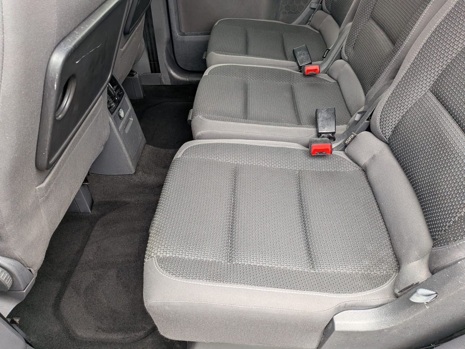 Used Volkswagen Touran 2015 for sale - 77635242: Photo 18