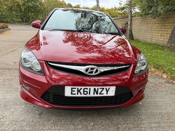 Used Hyundai i30 2011 for sale - 76300699: Photo 3