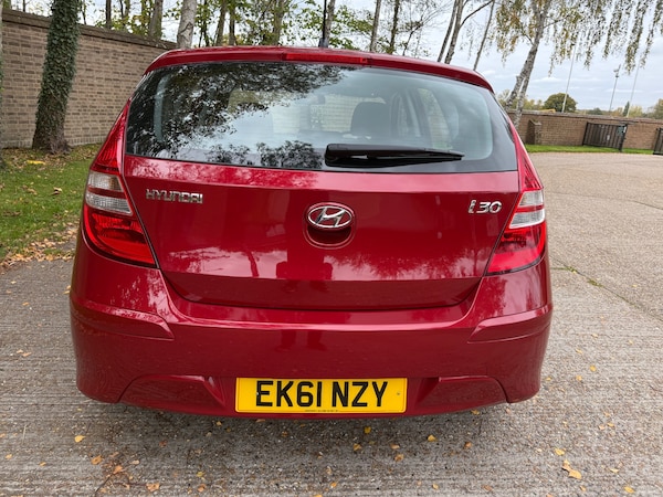 Used Hyundai i30 2011 for sale - 76300699: Photo 7