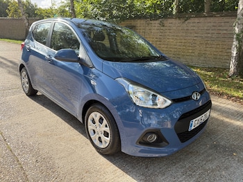 2015 (15) - 1.0 SE 5dr