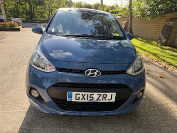Used Hyundai i10 2015 for sale - 75931452: Photo
