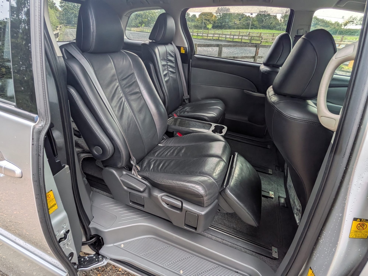 Used Toyota Estima 2008 for sale - 76603010: Photo 11