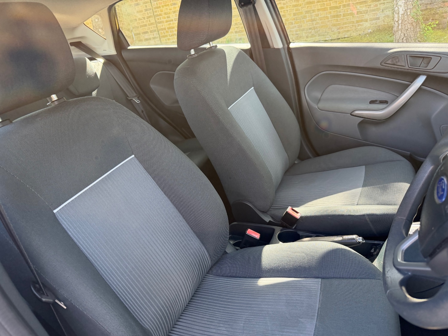 Used Ford Fiesta 2010 for sale - 78163780: Photo 11