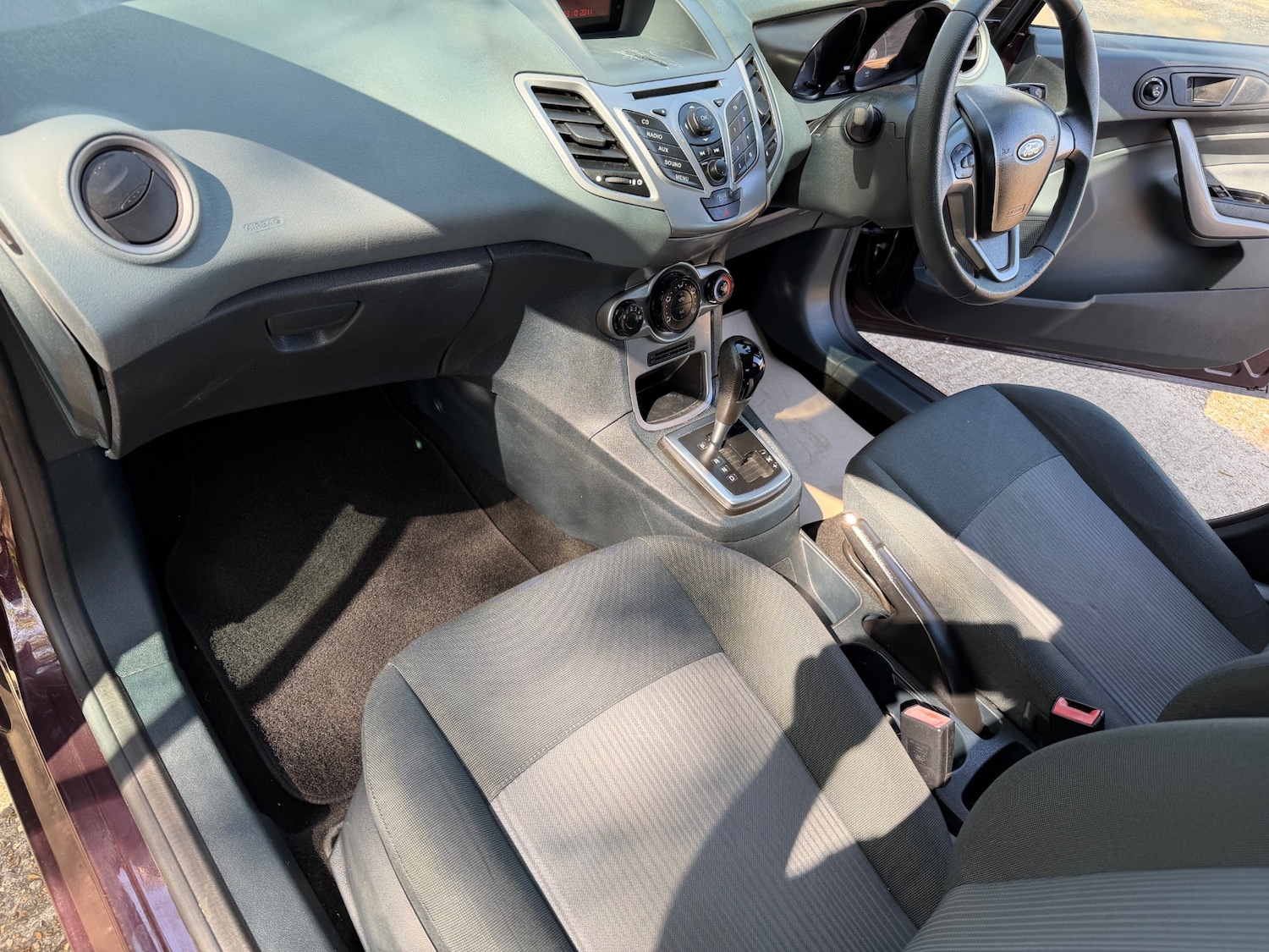 Used Ford Fiesta 2010 for sale - 78163780: Photo 21