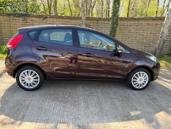 Used Ford Fiesta 2010 for sale - 78163780: Photo