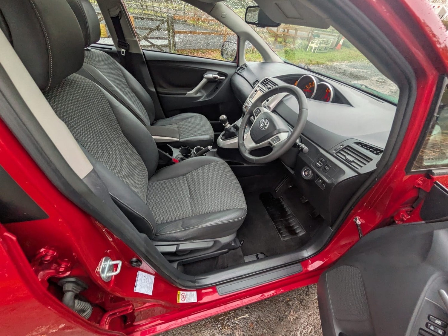 Used Toyota Verso 2012 for sale - 76749066: Photo 10