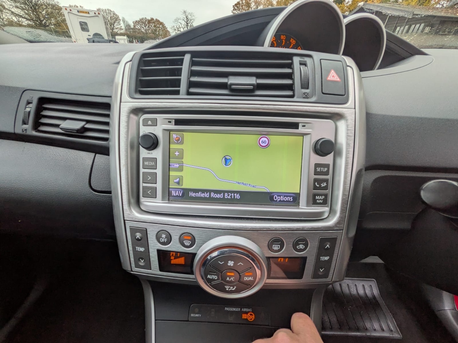 Used Toyota Verso 2012 for sale - 76749066: Photo 13