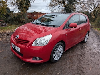 Used Toyota Verso 2012 for sale - 76749066: Photo