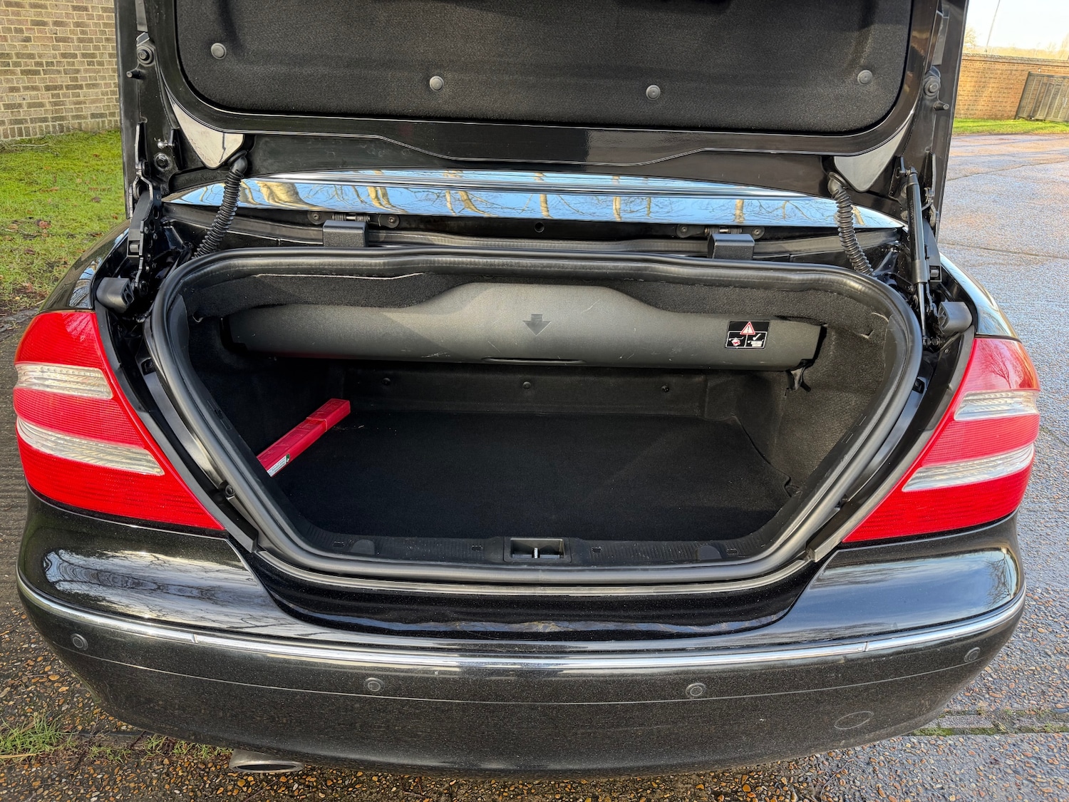 Used Mercedes-Benz CLK 2005 for sale - 77129732: Photo 19