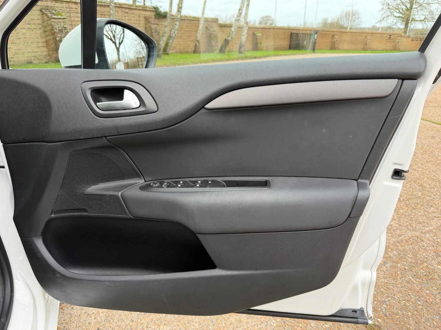 Used Citroen C4 2017 for sale - 76969814: Photo 13