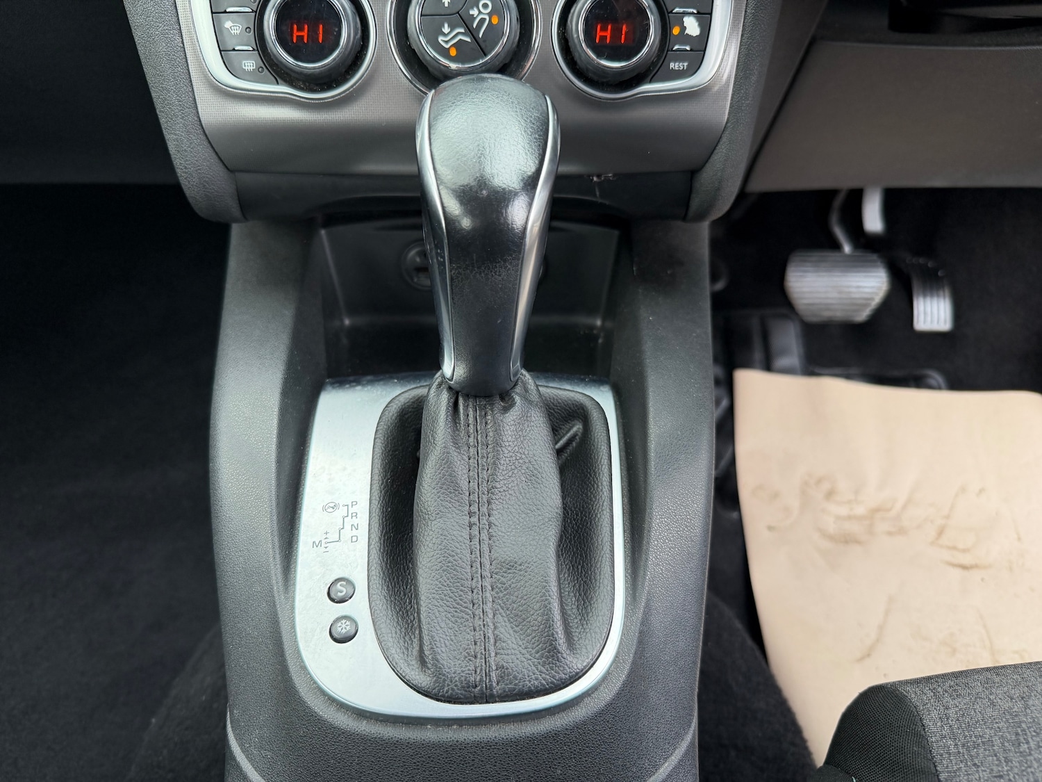 Used Citroen C4 2017 for sale - 76969814: Photo 18