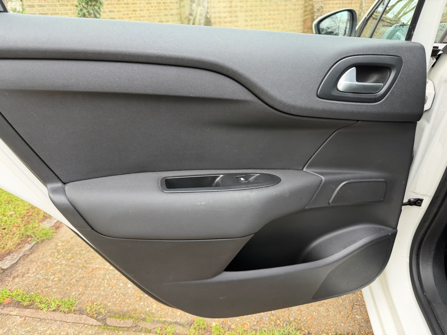 Used Citroen C4 2017 for sale - 76969814: Photo 22