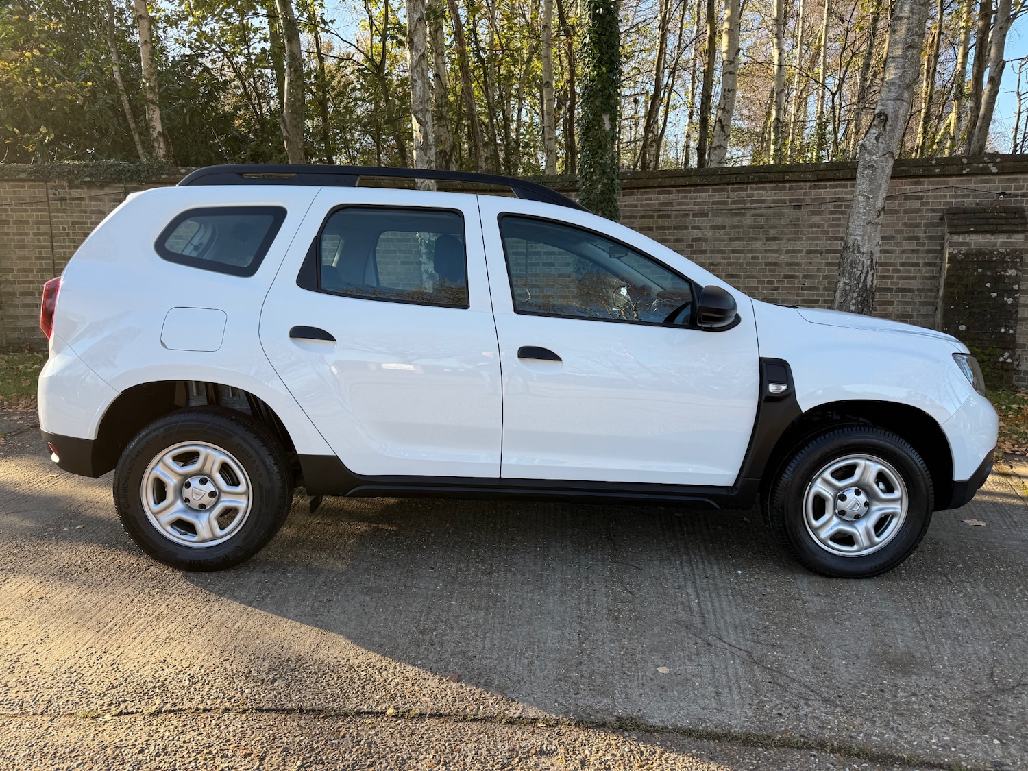 Used Dacia Duster 2019 for sale - 76638983: Photo 2