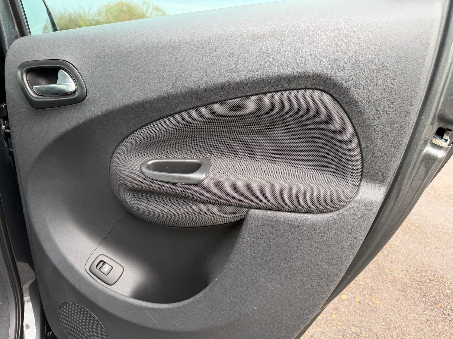 Used Citroen C3 Picasso 2016 for sale - 77337884: Photo 18