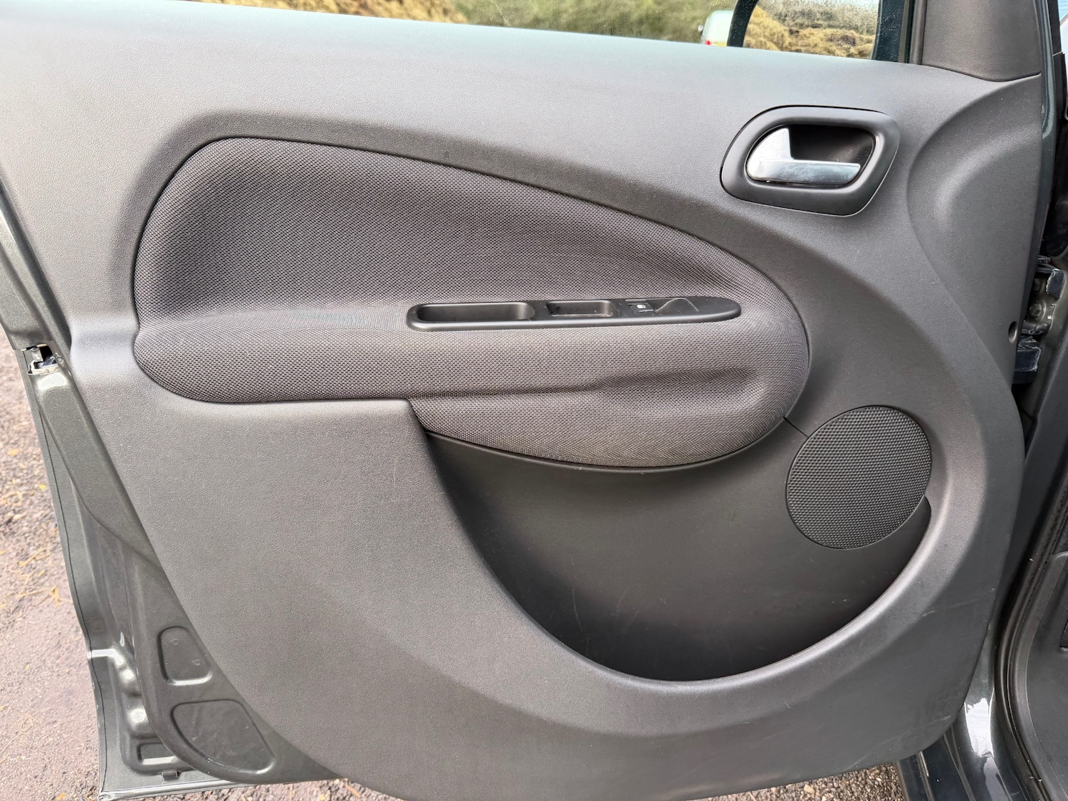 Used Citroen C3 Picasso 2016 for sale - 77337884: Photo 23