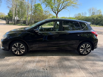 Used Nissan Pulsar 2017 for sale - 78389302: Photo