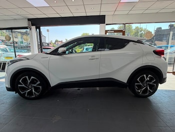 Used Toyota C-HR 2019 for sale - 79311630: Photo