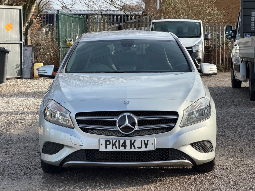 Used Mercedes-Benz A-Class 2014 for sale - 77631986: Photo 2